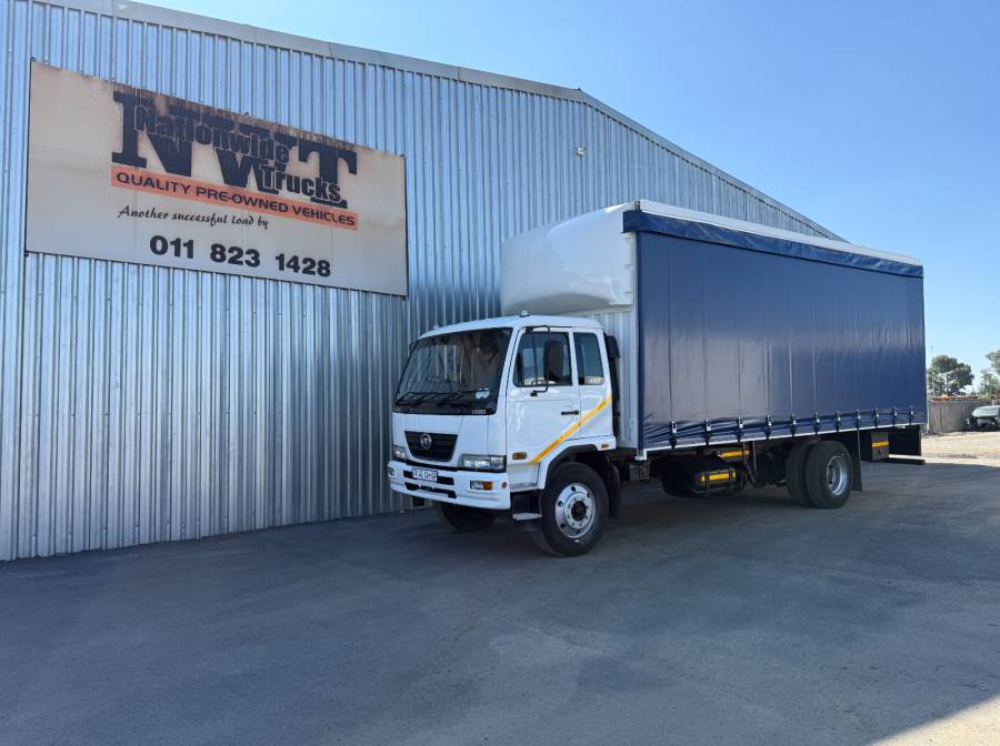 Nissan, UD80, 8 Ton, Tautliner Truck, Used, 2015