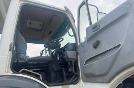 Powerstar, 40-35 18 Cube Twin Steer, 8x4 Drive, Tipper Truck, Used, 2016