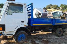 Truck Parts, Tata, 713 / 1518, Stripping for Parts, Tipper Body, Used, 2006