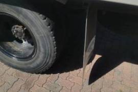 Nissan, UD 70, 4x2 Drive, Refrigerated Truck, Used, 2005