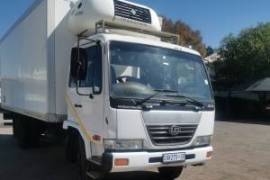Nissan, UD 70, 4x2 Drive, Refrigerated Truck, Used, 2005
