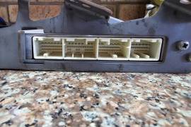 Truck Parts, Hino, N04CTT , Electrical Systems, Used