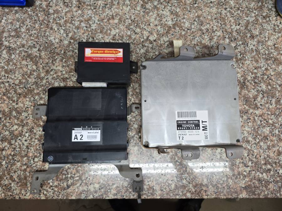 Truck Parts, Hino, N04CTT , Electrical Systems, Used