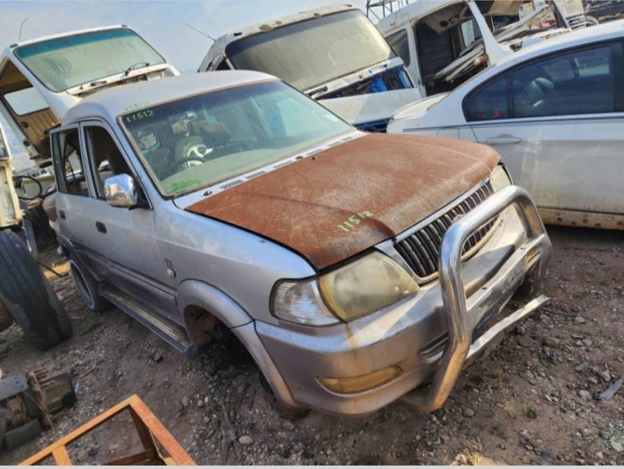 Truck Parts, Toyota, Stripping For Parts - 4x4 Diesel, Stripping for Parts, Used, 2004