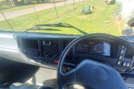Isuzu, FSR 800, 4x2 Drive, Closed Body Truck, Used, 2011