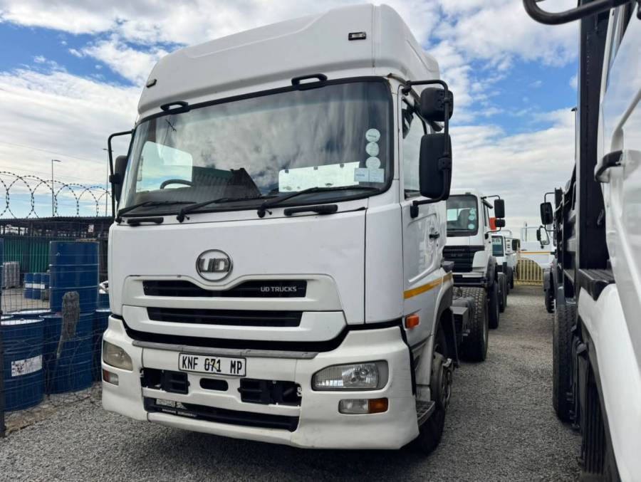 Nissan, UD 410 Single Diff, 4x2 Drive, Truck Tractor, Used, 2014