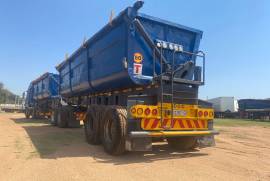 Afrit, 2 Axle Inter-Link Side, Side Tipper Link Trailer, Used, 2012