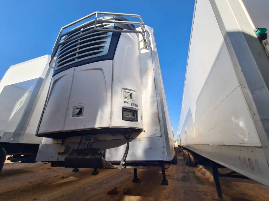 Henred, Refrigerated Trailer, Used, 2012