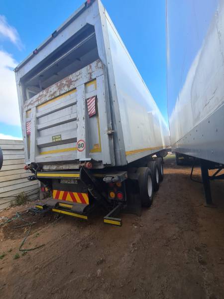 CTS, Refrigerated Trailer, Used, 2012