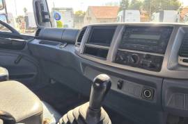 Hino, Dropside Body, 4x2 Drive, Crane Truck, Used, 2008