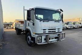 Isuzu, FVR900, 8 Ton, Dropside Truck, Used, 2015