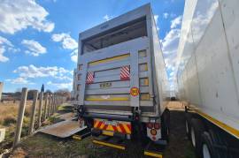 Serco, Box Body, Used, 2009