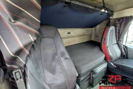 Volvo, FH520  [#11215], 6x4 Drive, Truck Tractor, Used, 2021