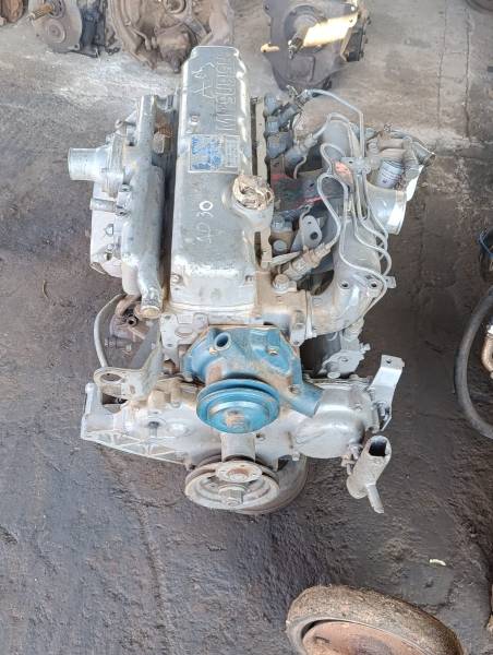 Truck Parts, Mitsubishi, Engine, Used
