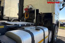 Volvo, 6x4 Drive, Truck Tractor, Used, 2020