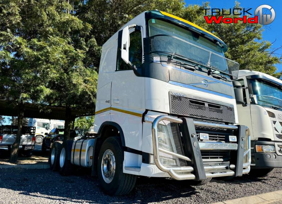 Volvo, 6x4 Drive, Truck Tractor, Used, 2020
