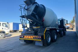 Isuzu, 33-360, 8x4 Drive, Concrete Mixer Truck, Used, 2023