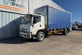 Isuzu, FTR850, 8 Ton, Tautliner Truck, Used, 2015