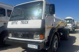 Tata, 15-18 8000L , 4x2 Drive, Honey Sucker Truck, Used, 2006