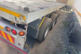 Afrit, 13-2m Tri-Axle , Flat Deck Trailer, Used, 2015