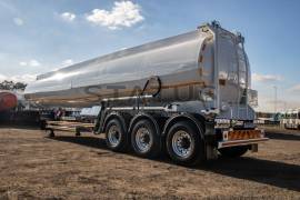Tank Clinic, 49 000Lt Tri-Axle Metered Fuel Tanker Trailer, Fuel Tanker , Used, 2025