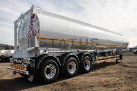 Tank Clinic, 49 000Lt Tri-Axle Metered Fuel Tanker Trailer, Fuel Tanker , Used, 2025
