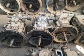 Truck Parts, Isuzu, 6hh1 &amp; 6sd1, Stripping for Parts, Used, 1999