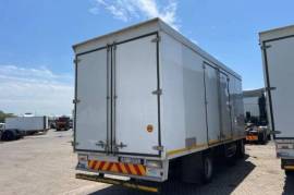 Fuso,  Fuso FL 12-170R, 4x2 Drive, Volume Van Truck, Used, 2021