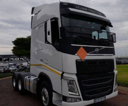 Volvo, VOLVO FH440 GLOBETROTTER 6x4 T/T, 6x4 Drive, Truck Tractor, Used, 2019