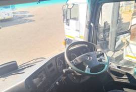 Mercedes Benz, ACTROS 3340S/33 , 6x4 Drive, Truck Tractor, Used, 2020