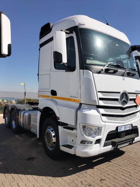 Mercedes Benz, ACTROS 2645LS/33 STD Fuel Spec ADR, 6x4 Drive, Truck Tractor, Used, 2019