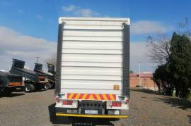 Nissan, UD100, Rigid, Tautliner Truck, Used, 2013