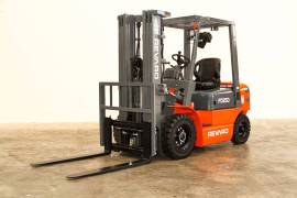 Revaro, Forklift, New