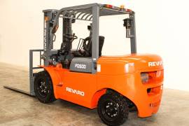 Revaro, Forklift, New