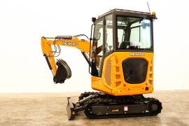 Revaro, Excavator, New