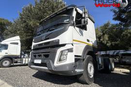 Volvo, 6x4 Drive, Truck Tractor, Used, 2016