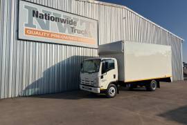 Isuzu, NPR400, 4 Ton, Volume Van Truck, Used, 2021