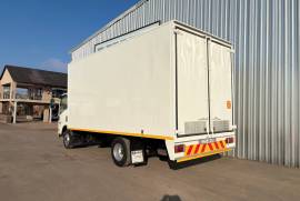 Isuzu, NPR400, 4 Ton, Volume Van Truck, Used, 2021