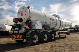 Henred, 38 000Lt Tri-Axle HFO Tanker Trailer, Fuel Tanker , Used, 2023