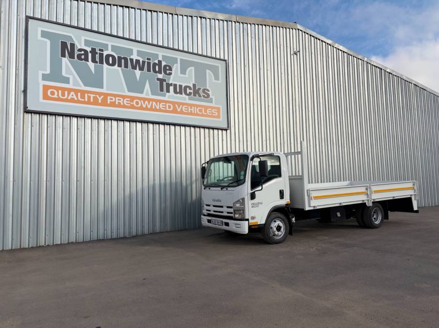 Isuzu, NPR400, 4 Ton, Dropside Truck, Used, 2017