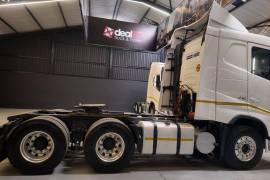 Volvo, FH440 Sleeper Cab, 6x4 Drive, Truck Tractor, Used, 2021
