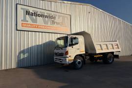 Hino, 500, 4x2 Drive, Tipper Truck, Used, 2015