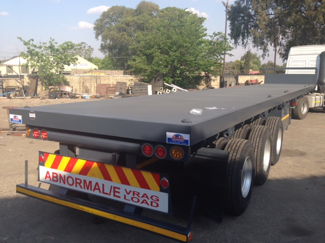 UBT, 13.2m Tri Axle, Flat Deck Trailer, New