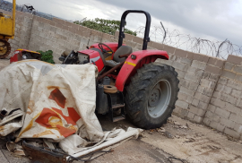 Farming Parts, Massey Ferguson, 455 extra 4WD - Front and rear diff, Centre Portion, Used