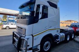 Volvo, FH520 Globetrotter Version 5, 6x4 Drive, Truck Tractor, Used, 2022