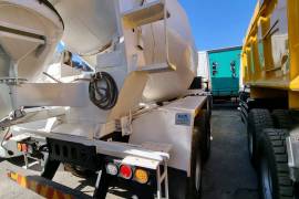 Daewoo, NOVUS, 6x4 Drive, Concrete Mixer Truck, Used, 2021
