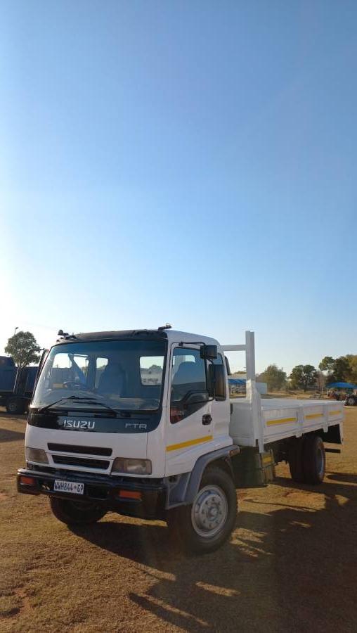 Isuzu, Ftr 700, 4x2 Drive, Dropside Truck, Used, 2005