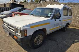 Toyota, 2.4 Diesel , 2WD, LDVs and Panel Vans, Used, 1996