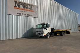 Hino, 300 714, 4x2 Drive, Rollback Truck, Used, 2017
