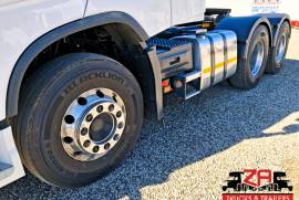 Volvo, FH440 HIGH ROOF [#11020], 6x4 Drive, Truck Tractor, Used, 2021